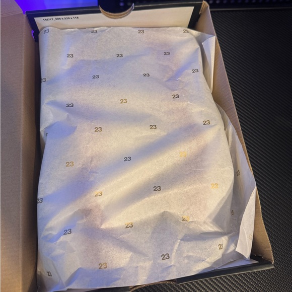 Jordan 11 - Picture 8 of 11